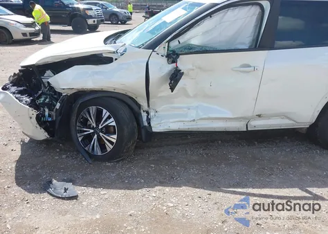 2023 Nissan Rogue Sv Intelligent Awd z USA, uszkodzony, nr VIN 5N1BT3BB5PC688744